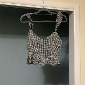 Thread story gingham tank top crop top with ruffles